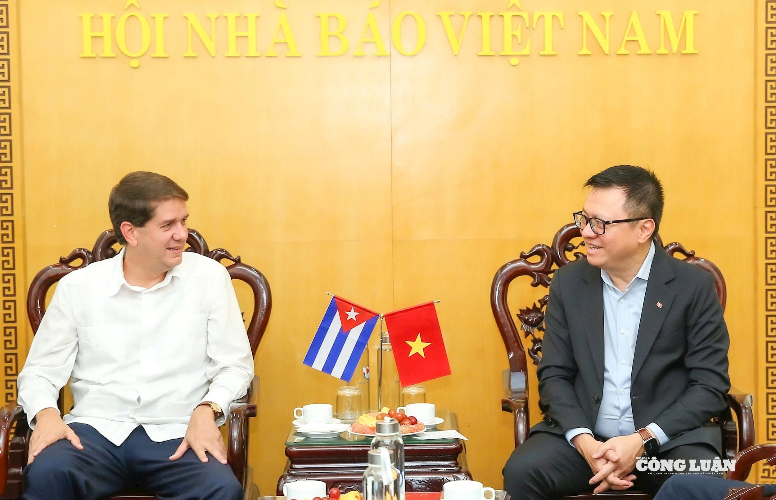 Hình ảnh: Đoàn đại biểu Thông tấn xã Prensa Latina thăm Hội Nhà báo Việt Nam nhân kỷ niệm 65 năm quan hệ ngoại giao Việt Nam – Cuba số 1