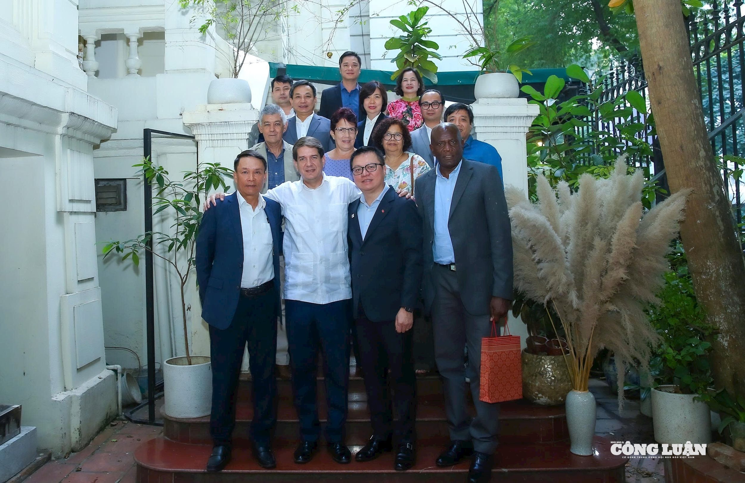 Hình ảnh: Đoàn đại biểu Thông tấn xã Prensa Latina thăm Hội Nhà báo Việt Nam nhân kỷ niệm 65 năm quan hệ ngoại giao Việt Nam – Cuba số 10