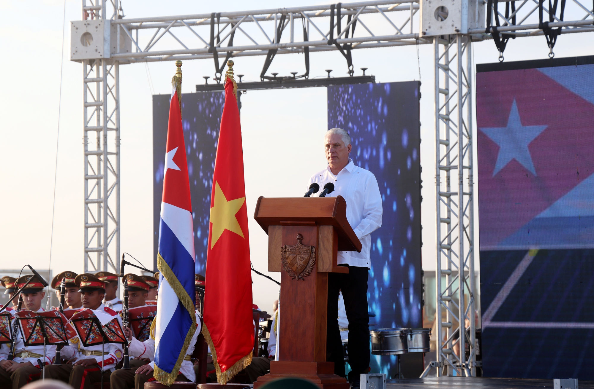 Việt Nam - Cuba cùng hướng tới phát triển bền vững, nâng tầm quan hệ lên tầm cao mới - ảnh 5 Hình ảnh: Việt Nam - Cuba cùng hướng tới phát triển bền vững, nâng tầm quan hệ lên tầm cao mới số 5