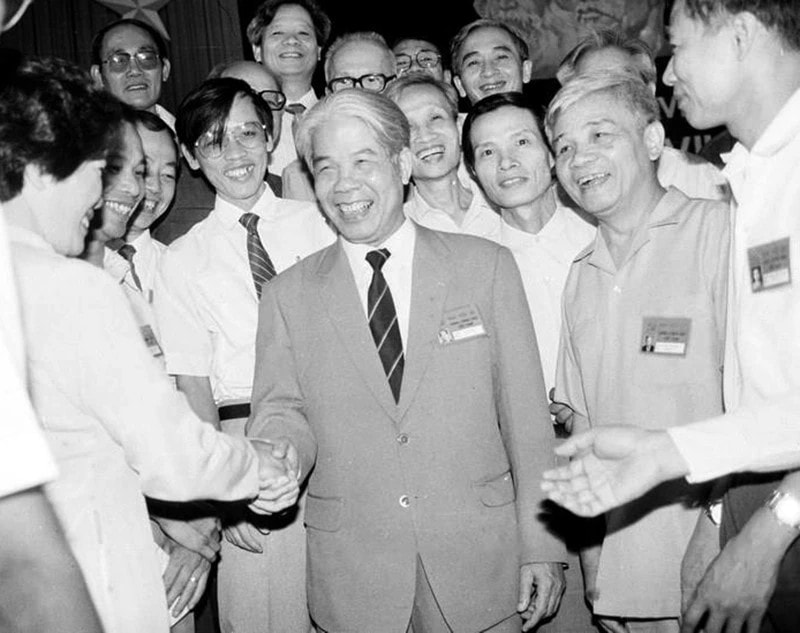 Hình ảnh: Đại hội lần thứ VII của Đảng: Làm sáng rõ con đường quá độ lên chủ nghĩa xã hội của Việt Nam số 2