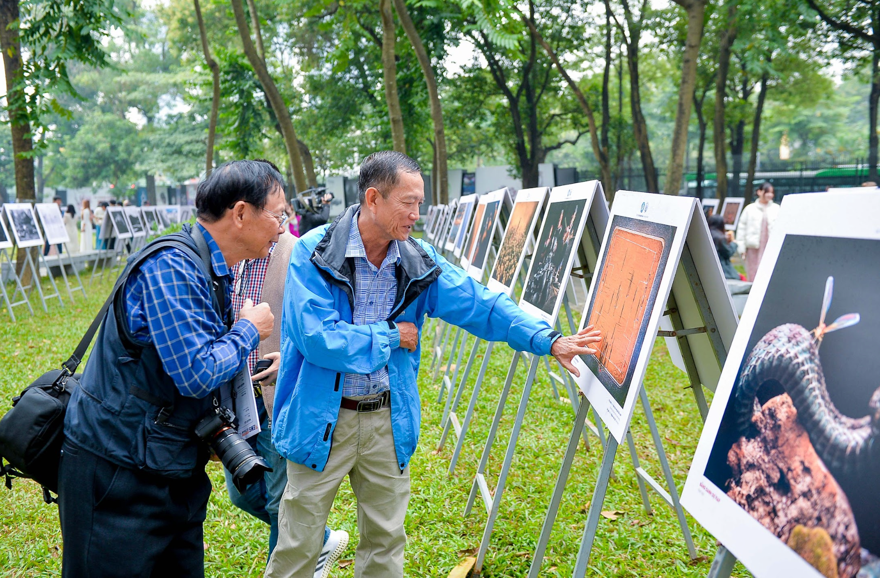 اسکرین شاٹ 2025-12-05 بوقت 12.13.58