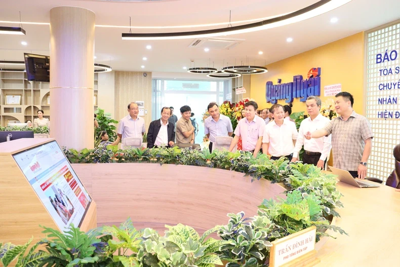 Hình ảnh: Thời điểm vàng cho báo chí địa phương tái cấu trúc số 3