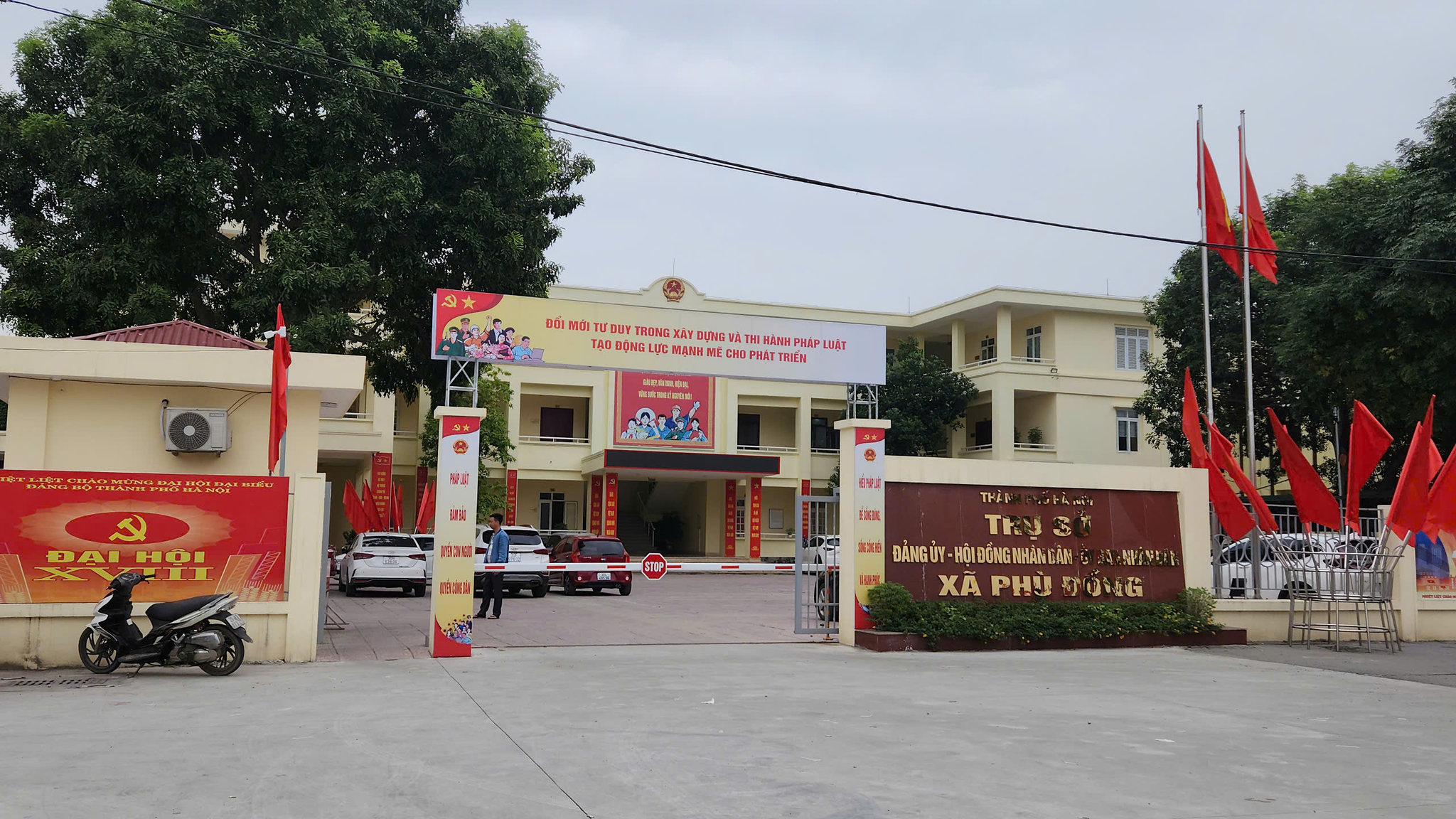 Trụ sở UBND xã Phù Đổng thành phố Hà Nội