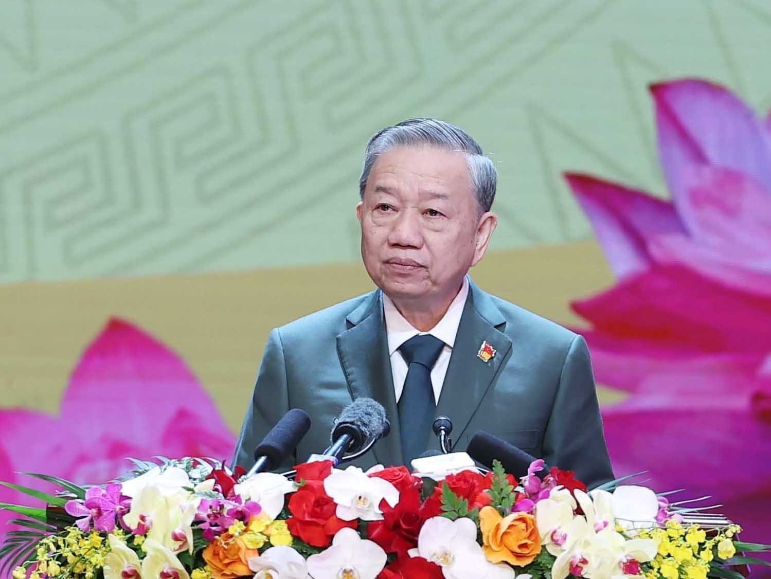 Quân đội nhân dân vững bước dưới cờ Đảng quang vinh - ảnh 1 Hình ảnh: Quân đội nhân dân vững bước dưới cờ Đảng quang vinh số 1