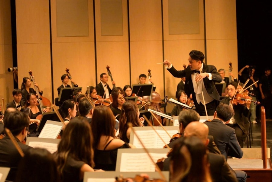 Đêm nhạc chào năm mới 2026 tại Nhà hát Hồ Gươm