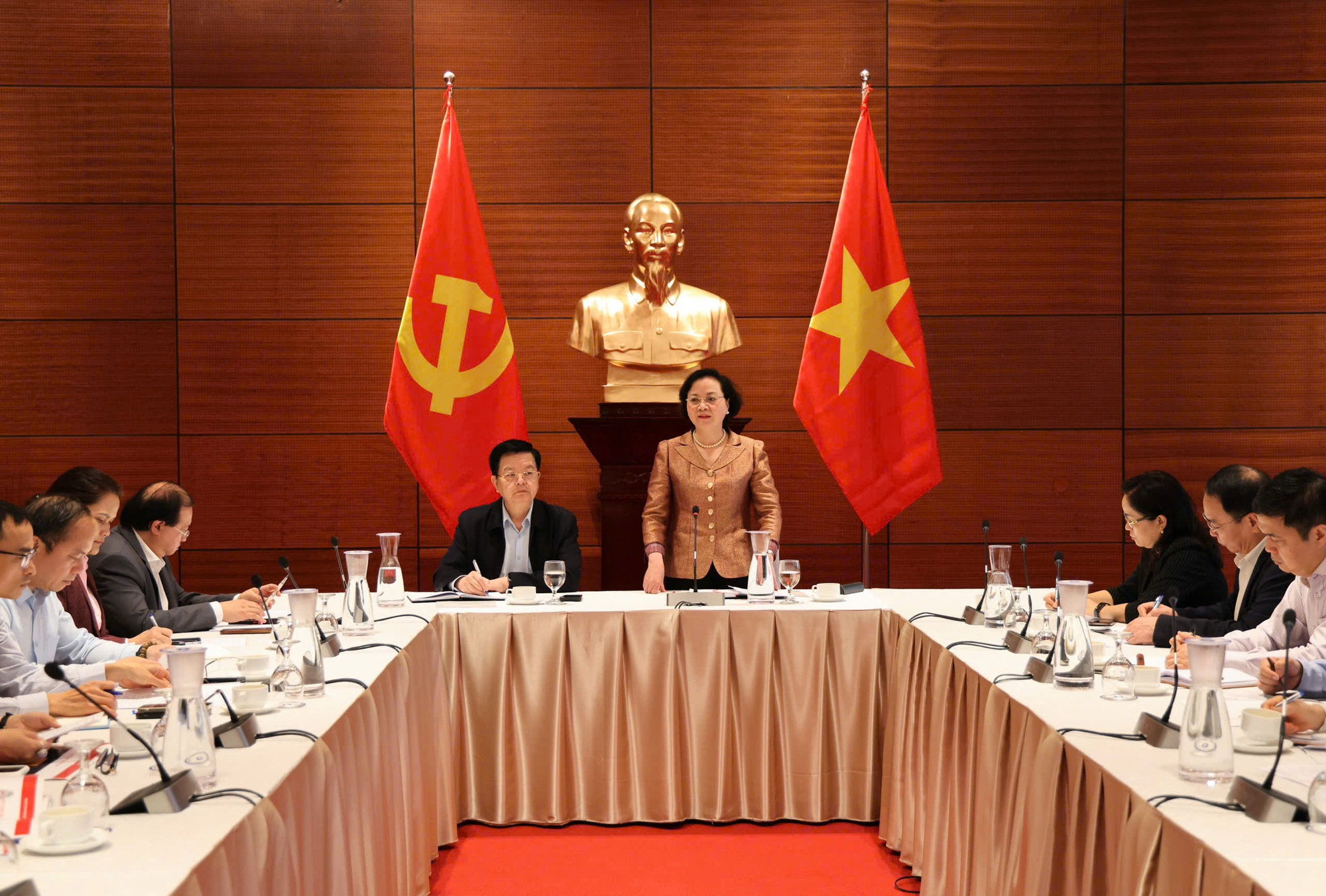 Hình ảnh: Chuẩn bị Đại hội Thi đua yêu nước toàn quốc lần thứ XI với tinh thần 'thời gian tính bằng giờ' số 3