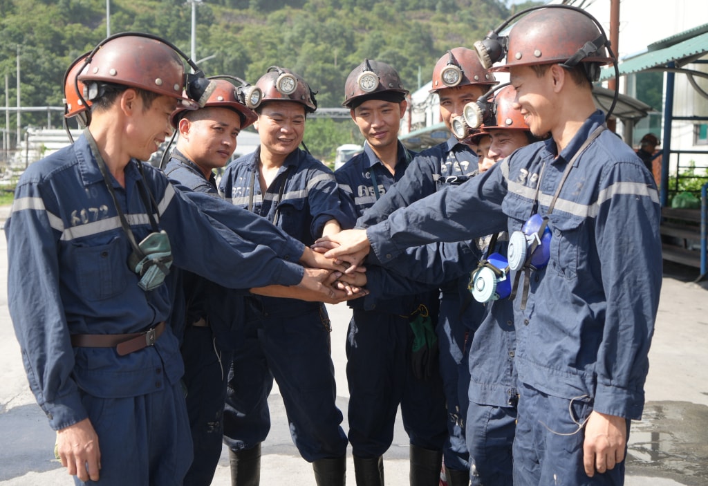 Yêu nước phải thi đua… - ảnh 2 Hình ảnh: Yêu nước phải thi đua… số 2