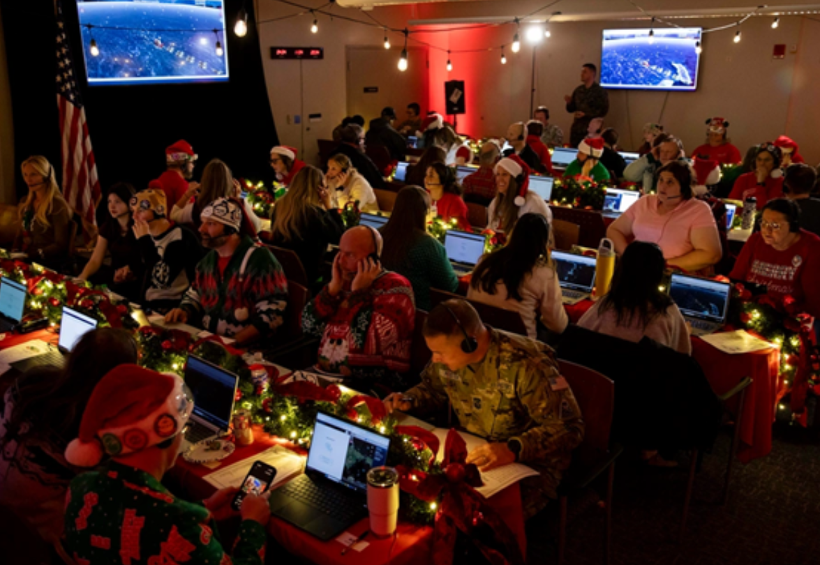 NORAD tiếp tục theo dõi hành trình đêm Giáng sinh của ông già Noel