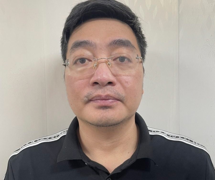 Lừa đảo chiếm đoạt 3,5 tỷ đồng, một nhân viên ngân hàng bị bắt