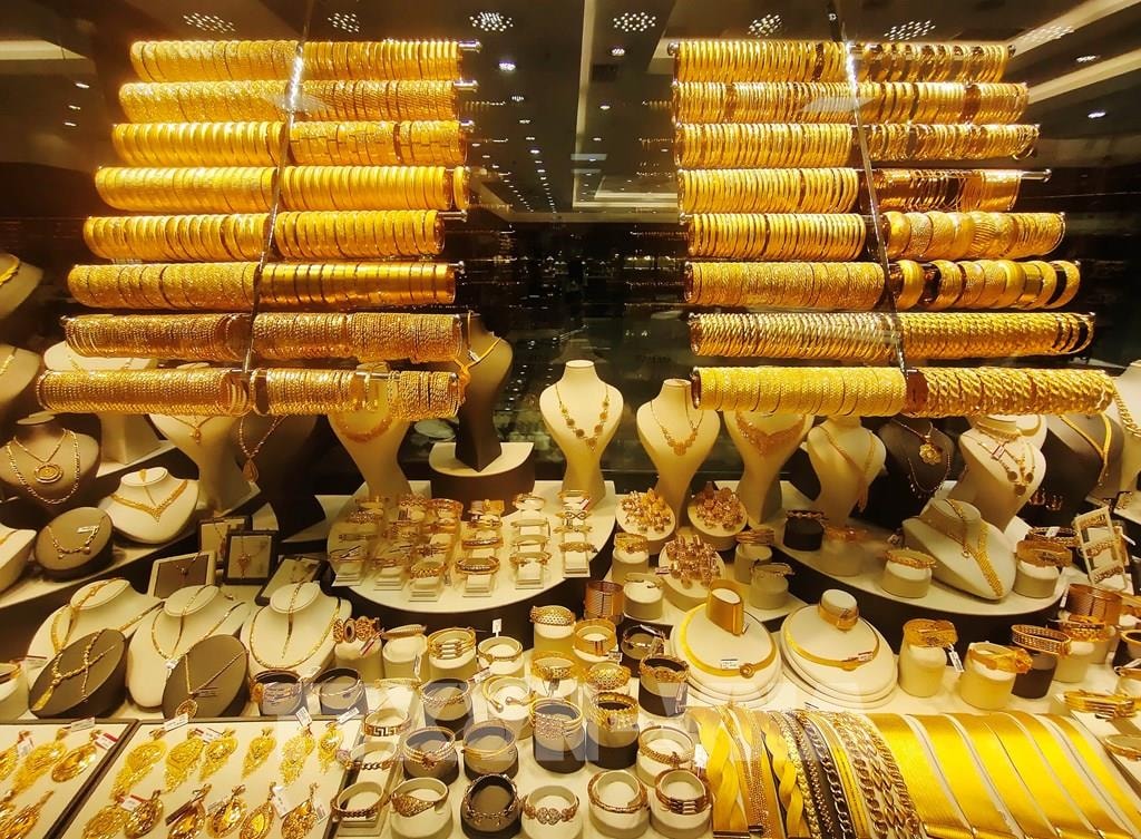 Kinh doanh, xuất nhập khẩu vàng không phép bị phạt từ 300–400 triệu đồng