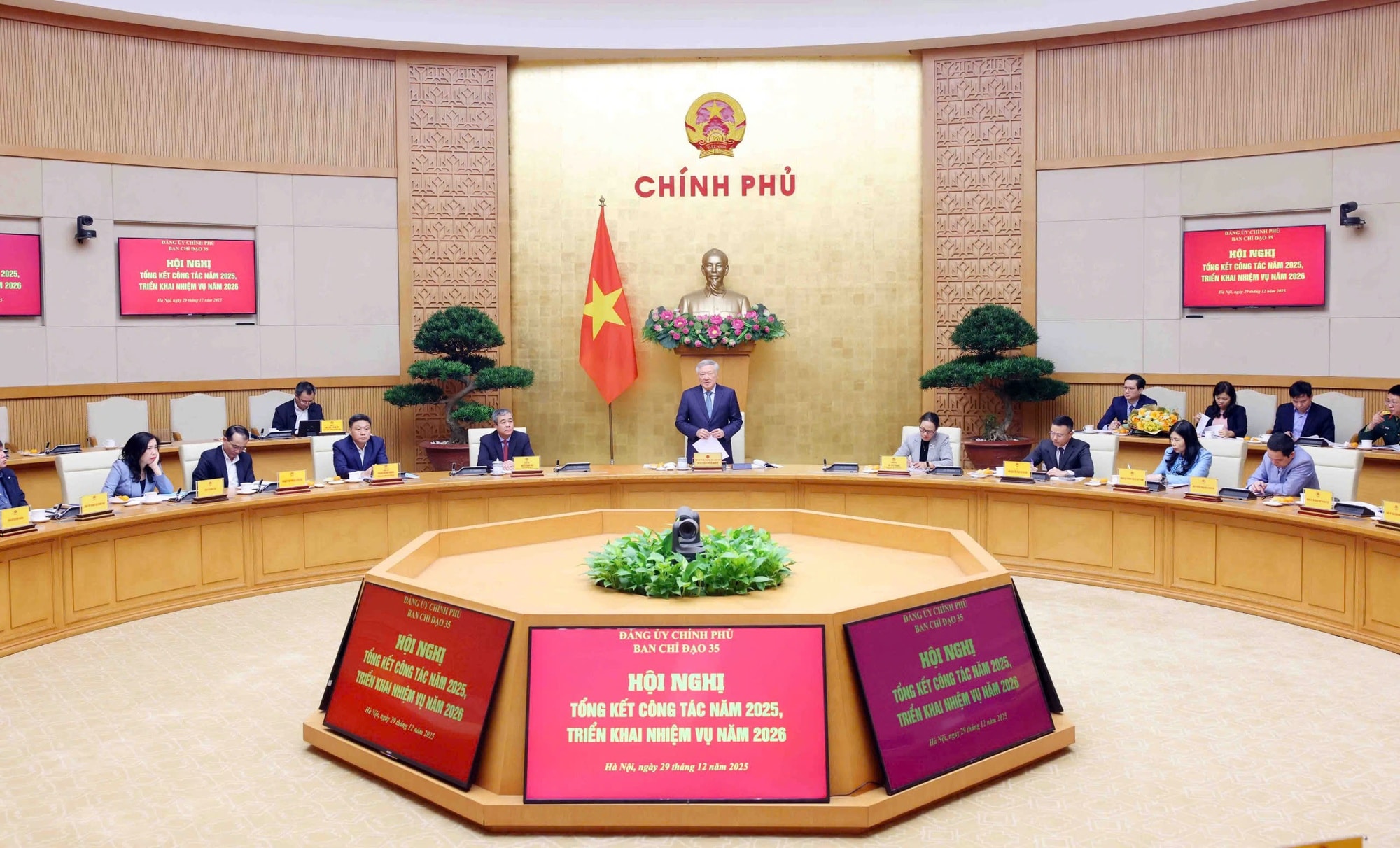 Nâng cao hiệu quả công tác tuyên truyền, đấu tranh phản bác các quan điểm sai trái, thù địch trong tình hình mới- Ảnh 1.