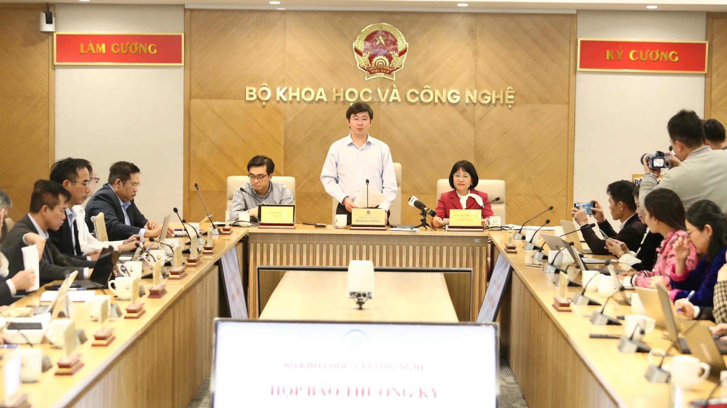 Bộ Khoa học và Công nghệ tăng tốc ban hành văn bản dưới luật khơi thông nguồn lực khoa học công nghệ