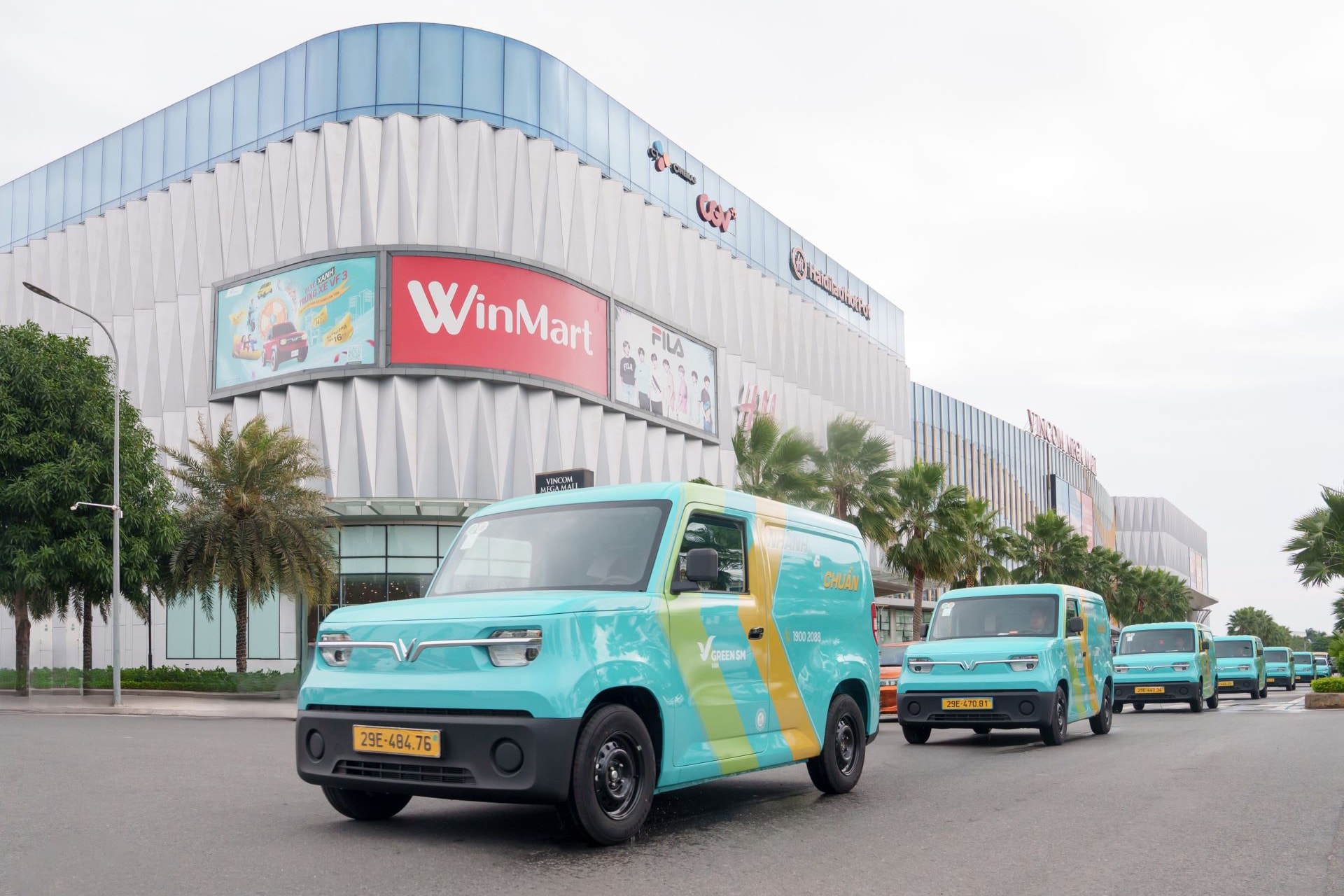 Green SM Van sử dụng 100% ô tô điện EC Van hoàn toàn mới của VinFast - Ảnh: VF