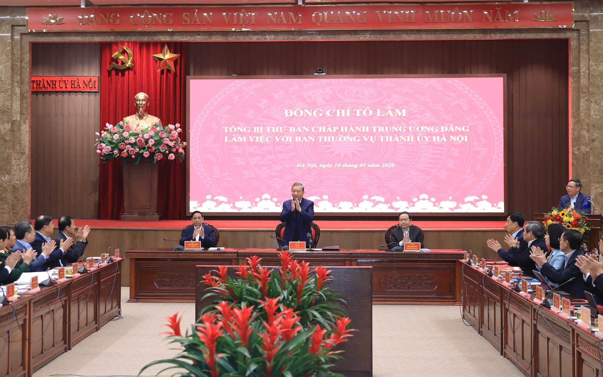 Hình ảnh: Tổng Bí thư Tô Lâm làm việc với Ban Thường vụ Thành ủy Hà Nội về những định hướng lớn phát triển Thủ đô số 1