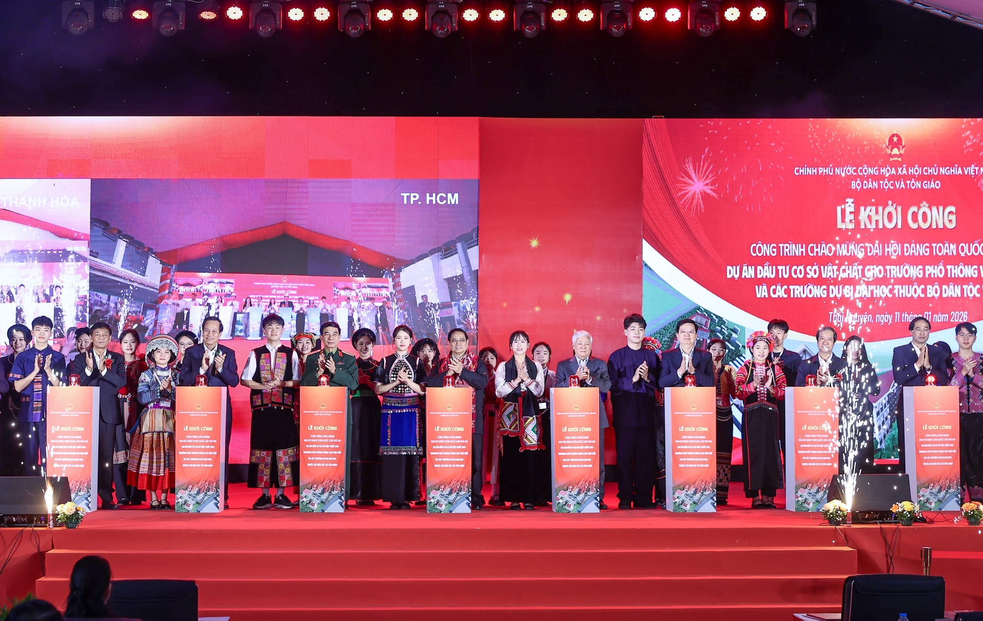 Mái trường vùng biên giới, hải đảo được dựng lên từ tình yêu thương và nghĩa đồng bào - ảnh 3 Hình ảnh: Mái trường vùng biên giới, hải đảo được dựng lên từ tình yêu thương và nghĩa đồng bào số 3