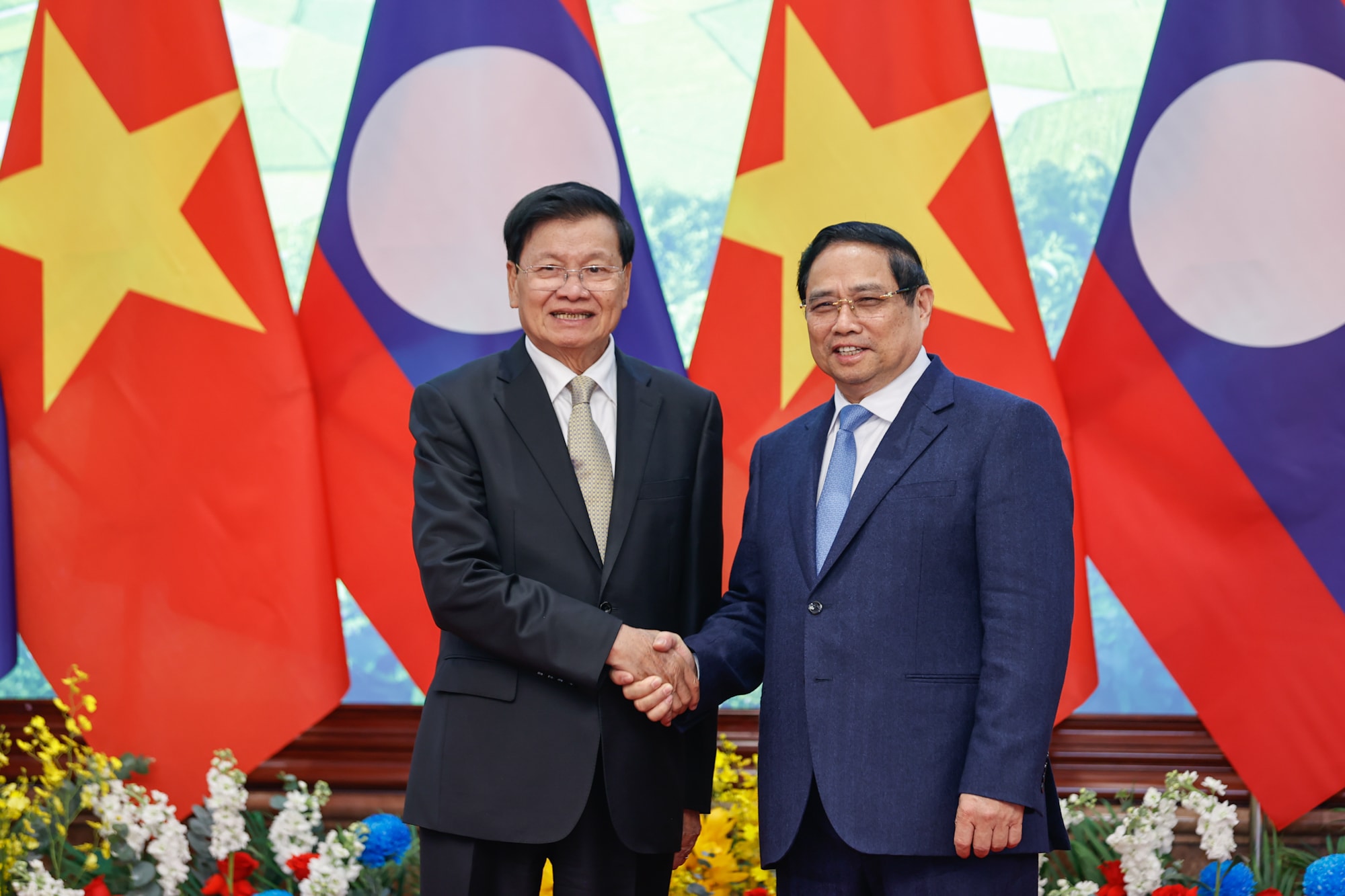 Việt Nam – Lào tăng cường phối hợp, thúc đẩy thương mại song phương hướng tới 5–10 tỷ USD - ảnh 1 Hình ảnh: Việt Nam – Lào tăng cường phối hợp, thúc đẩy thương mại song phương hướng tới 5–10 tỷ USD số 1