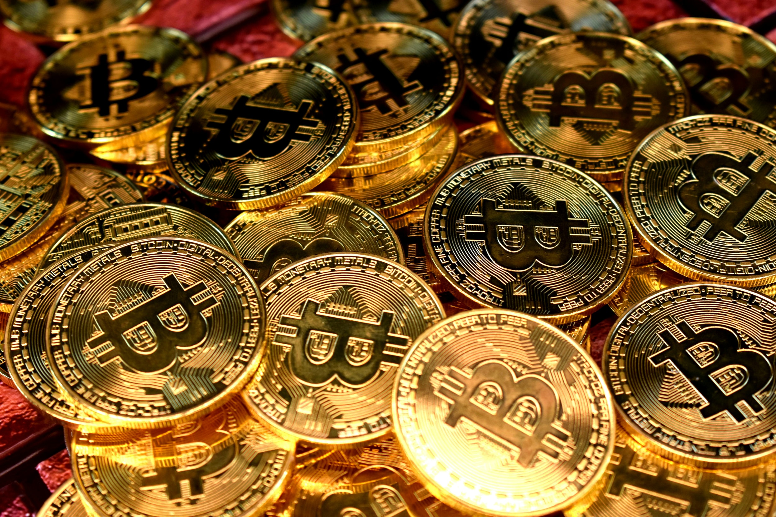 round gold and silver coins