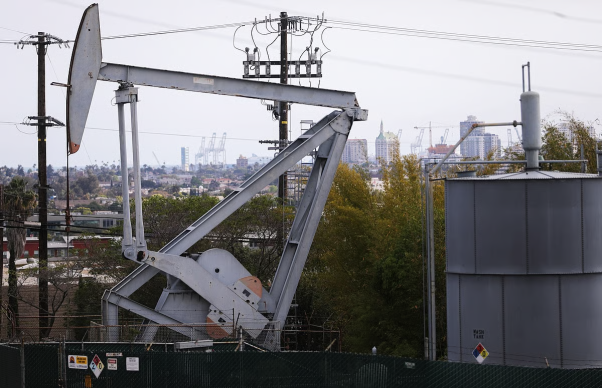 Nguy cơ leo thang xung đột giữa Mỹ và Iran đe dọa giá dầu tăng vọt lên trên 100 USD