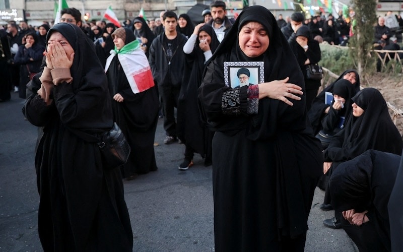 Người dân Iran tiếc thương ông Khamenei, tổ chức quốc tang 40 ngày