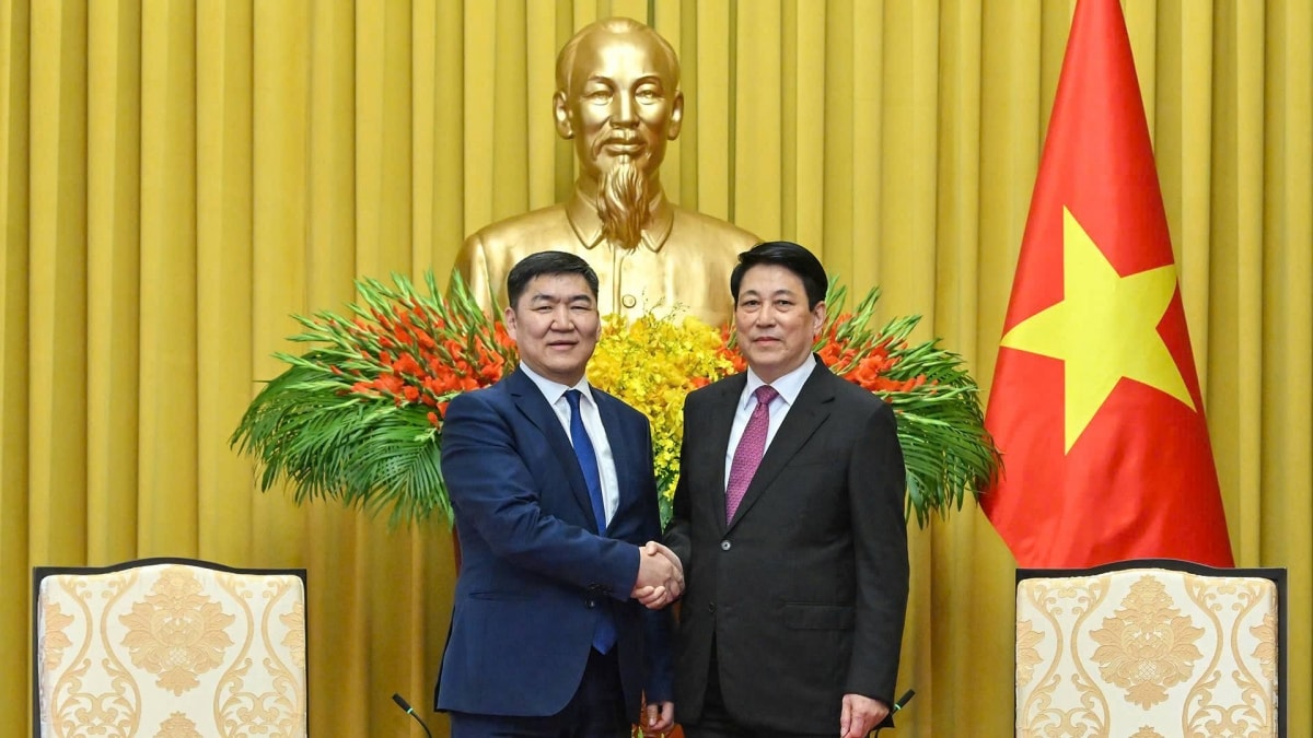 Chủ tịch nước Lương Cường tiếp Chánh án Tòa án tối cao Mông Cổ Ganzorig Damdin