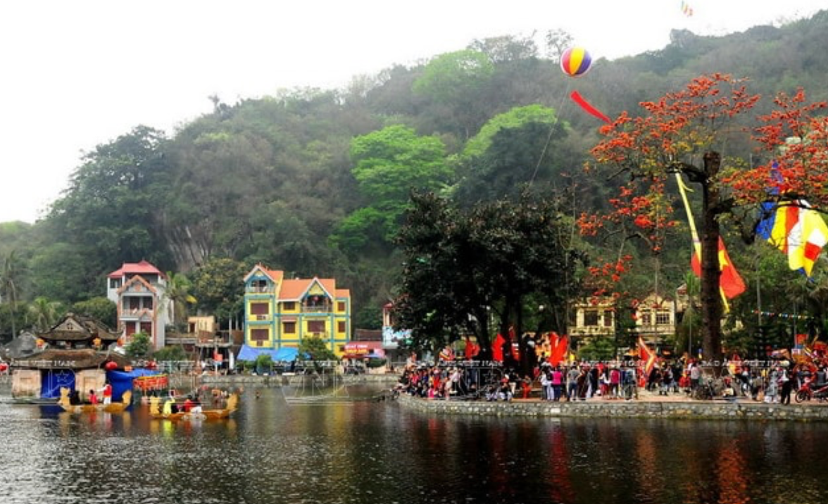 Nhiều hoạt động văn hóa đặc sắc tại Lễ hội chùa Thầy 2026