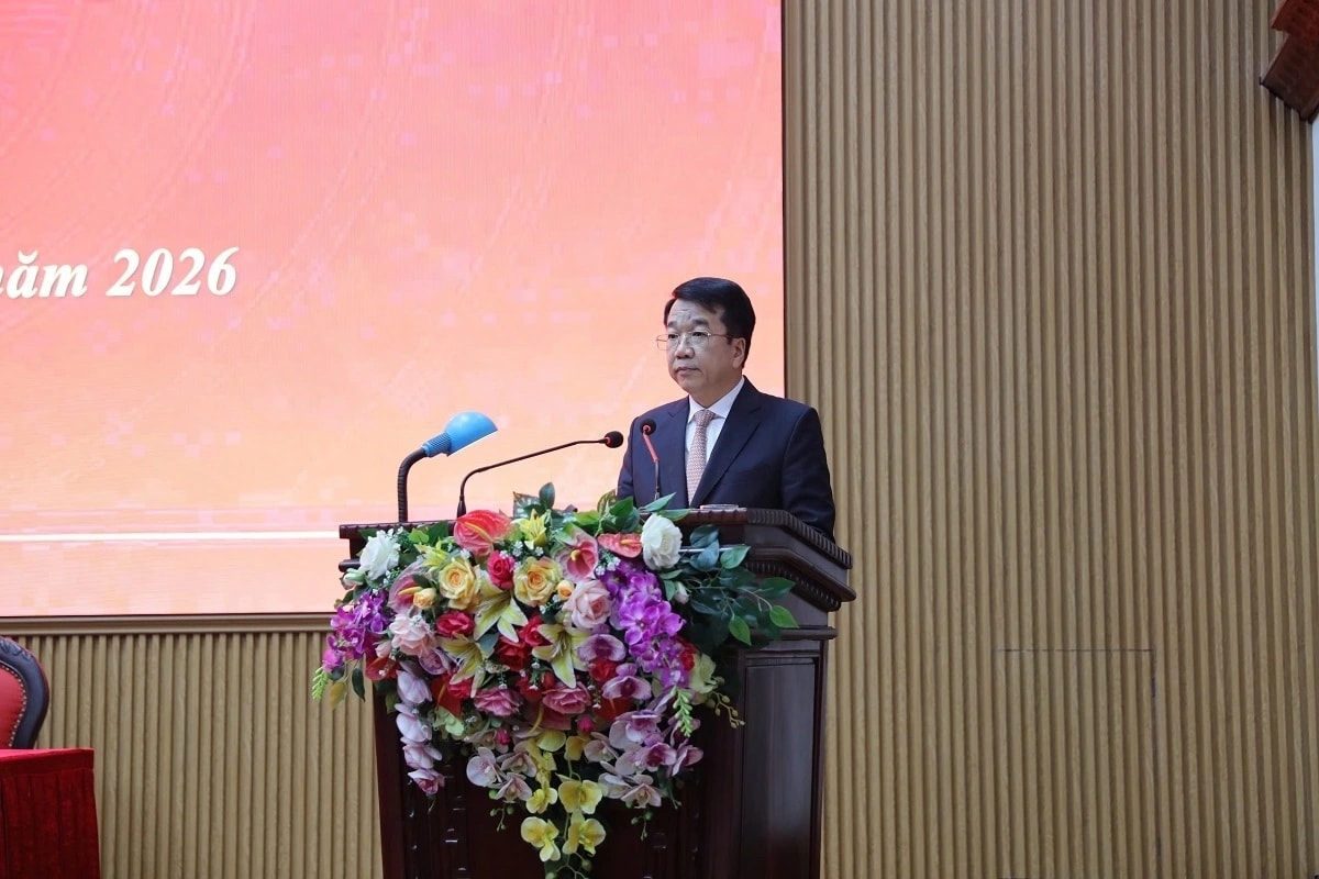 Phê chuẩn kết quả bầu, miễn nhiệm chức vụ Chủ tịch UBND tỉnh Ninh Bình