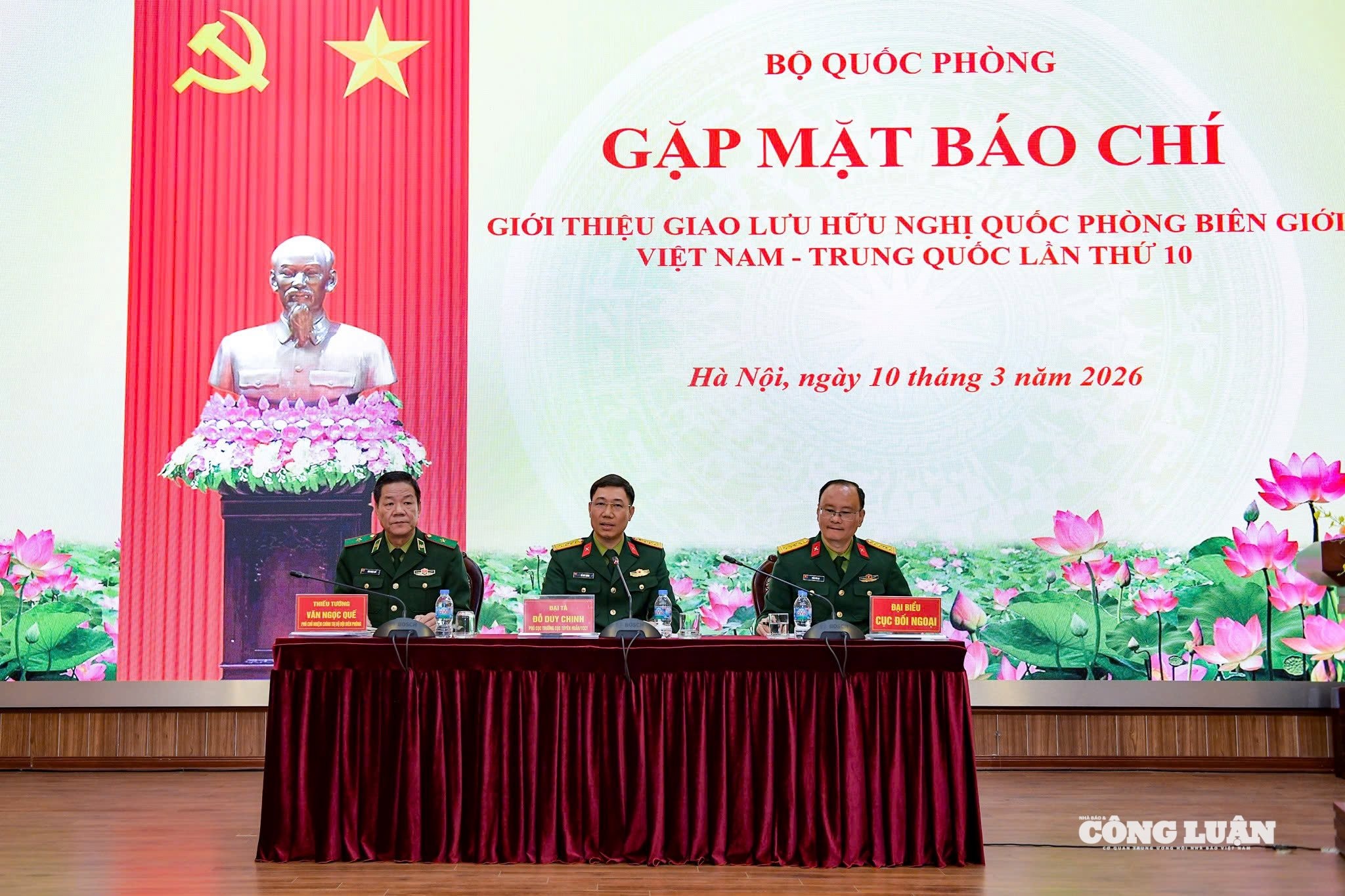 Hình ảnh: Vun đắp tình hữu nghị, tăng cường hợp tác quốc phòng biên giới Việt Nam – Trung Quốc số 5