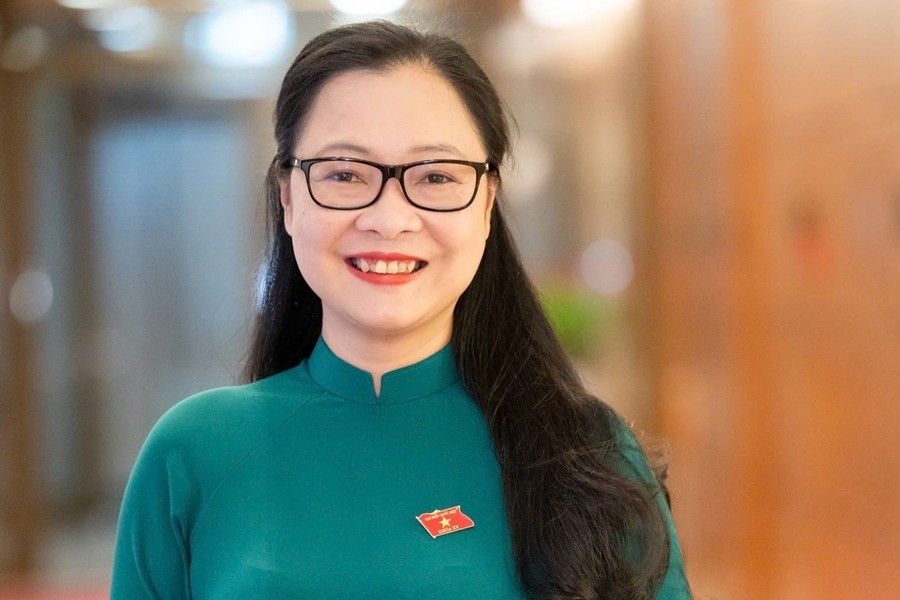 Hình ảnh: Bà Nguyễn Thị Quyên Thanh giữ chức Thứ trưởng Bộ Giáo dục và Đào tạo số 1