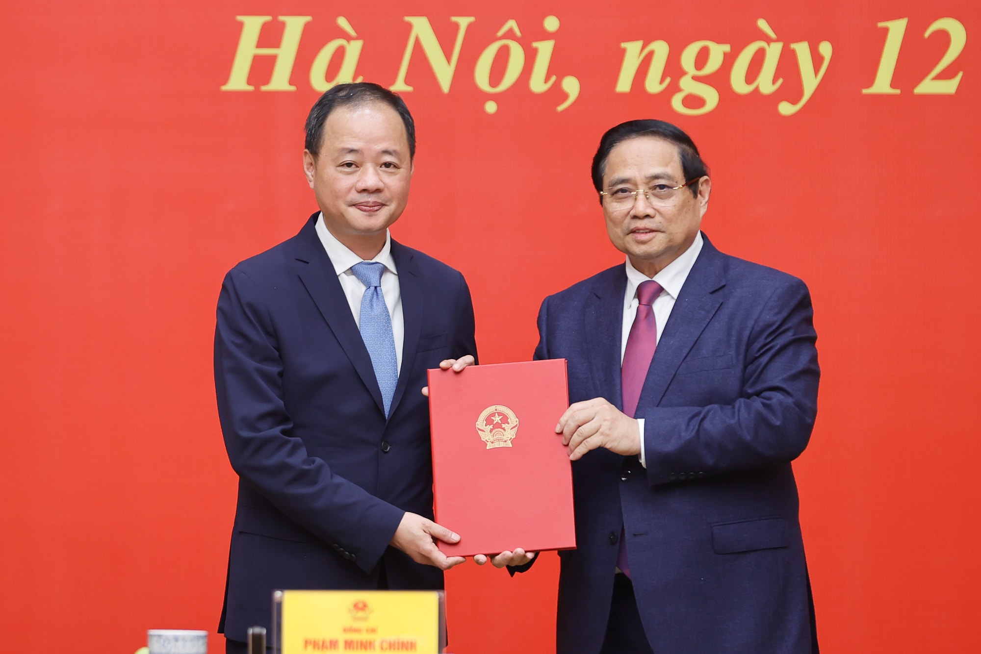 Trao quyết định bổ nhiệm Chủ tịch Viện Hàn lâm Khoa học và Công nghệ Việt Nam - ảnh 1 Hình ảnh: Trao quyết định bổ nhiệm Chủ tịch Viện Hàn lâm Khoa học và Công nghệ Việt Nam số 1