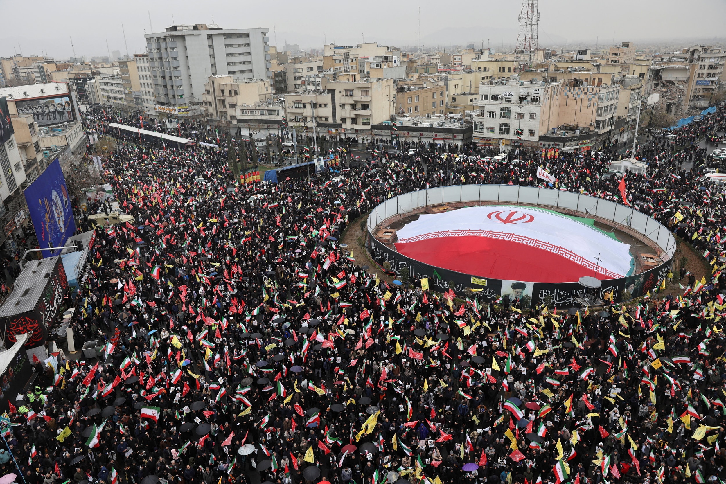 Iraniani partecipano a una protesta in occasione della Giornata di al-Quds (Giorno di Gerusalemme), che si celebra l'ultimo venerdì del mese sacro del Ramadan, nel contesto del conflitto tra Stati Uniti e Israele con l'Iran, a Teheran, Iran, il 13 marzo 2026. Majid Asgaripour/WANA (West Asia News Agency) via REUTERS ATTENZIONE REDATTORI - QUESTA IMMAGINE È STATA FORNITA DA UNA TERZA PARTE TPX IMAGES OF THE DAY