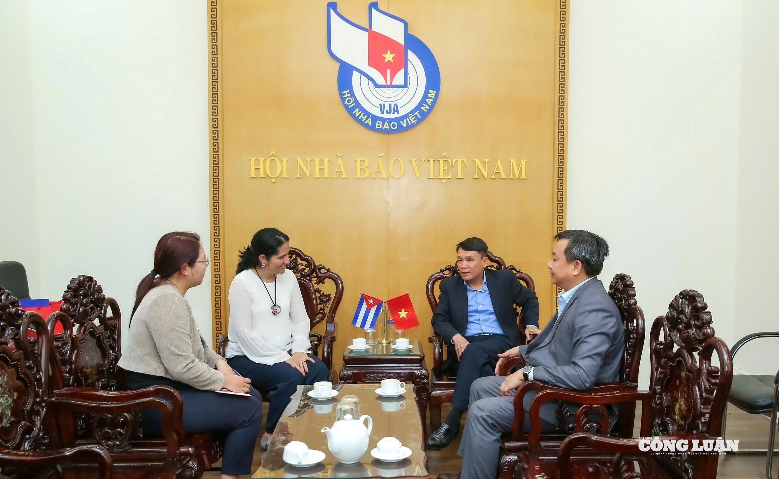 Hình ảnh: Tăng cường hợp tác thông tin, thắt chặt tình đoàn kết giữa báo chí Việt Nam và Cuba số 1