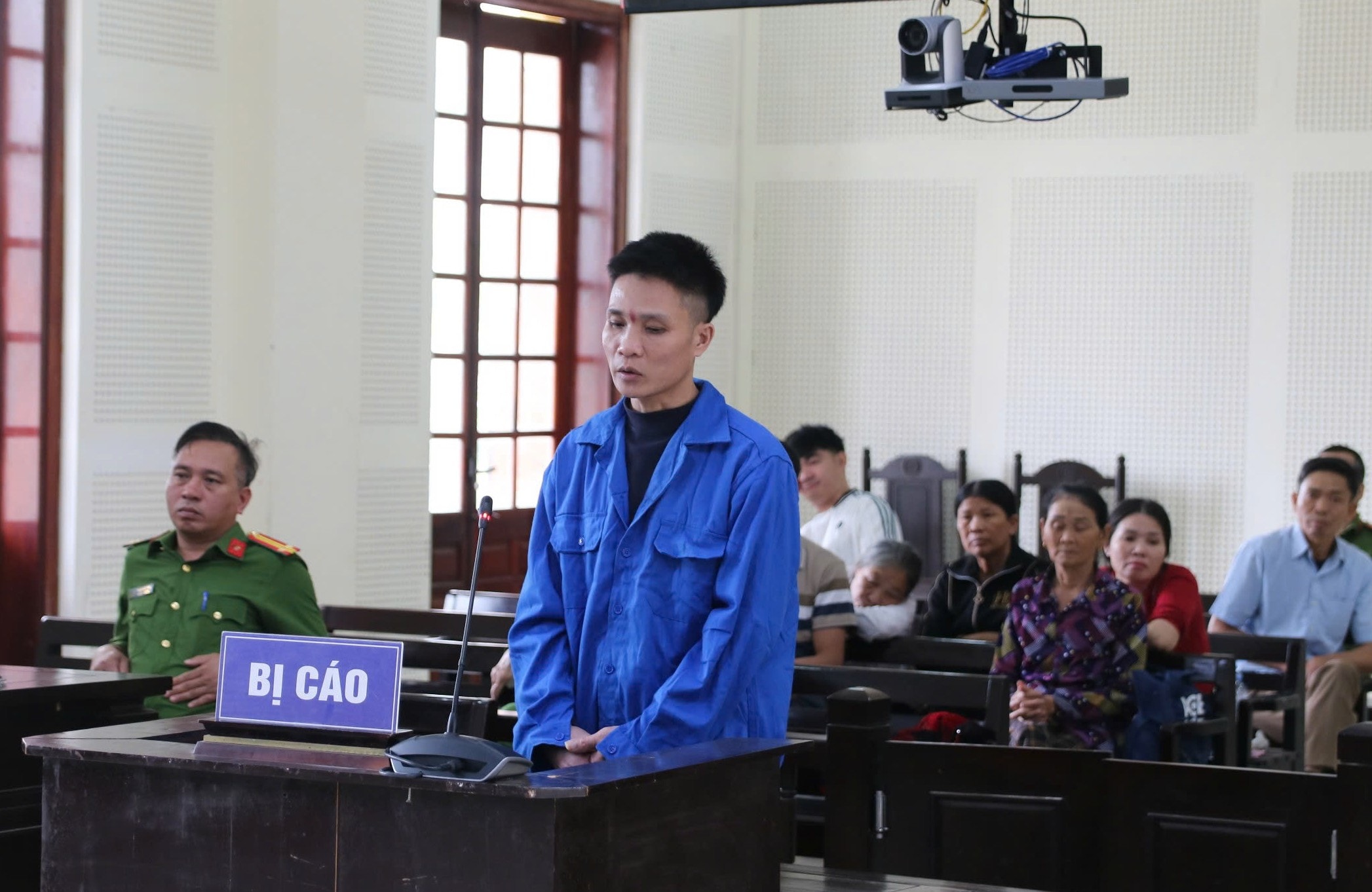 Chồng sát hại nhân tình của vợ sau khi gặp tại quán bar