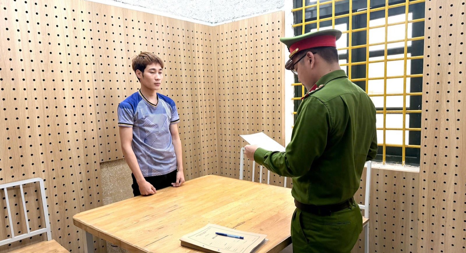 Hàng trăm người bị lừa bởi chiêu trò bán cây muội hồng qua livestream