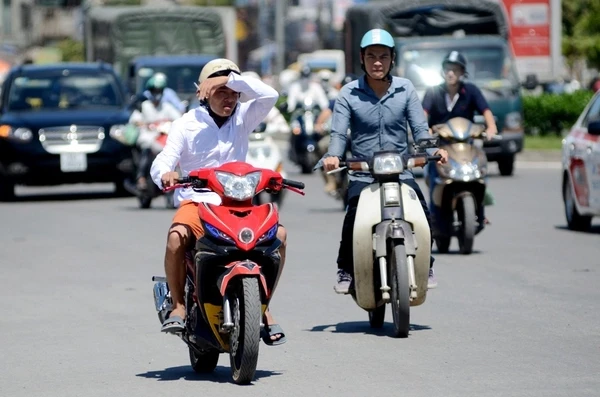 Cuối tháng 3, thời tiết Bắc Bộ và khu vực Thanh Hoá đến TP. Huế nắng nóng diện rộng.