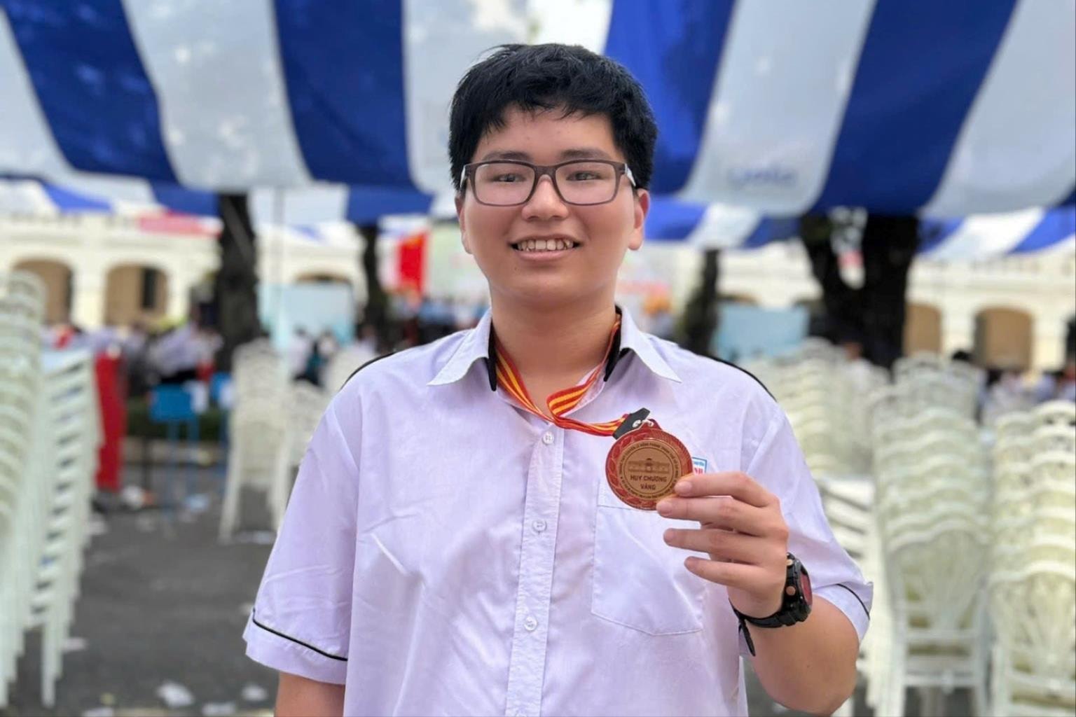 Đắk Lắk: Nam sinh gây sốc với SAT tuyệt đối 1600 ngay lần thi đầu thuộc top 1% thế giới