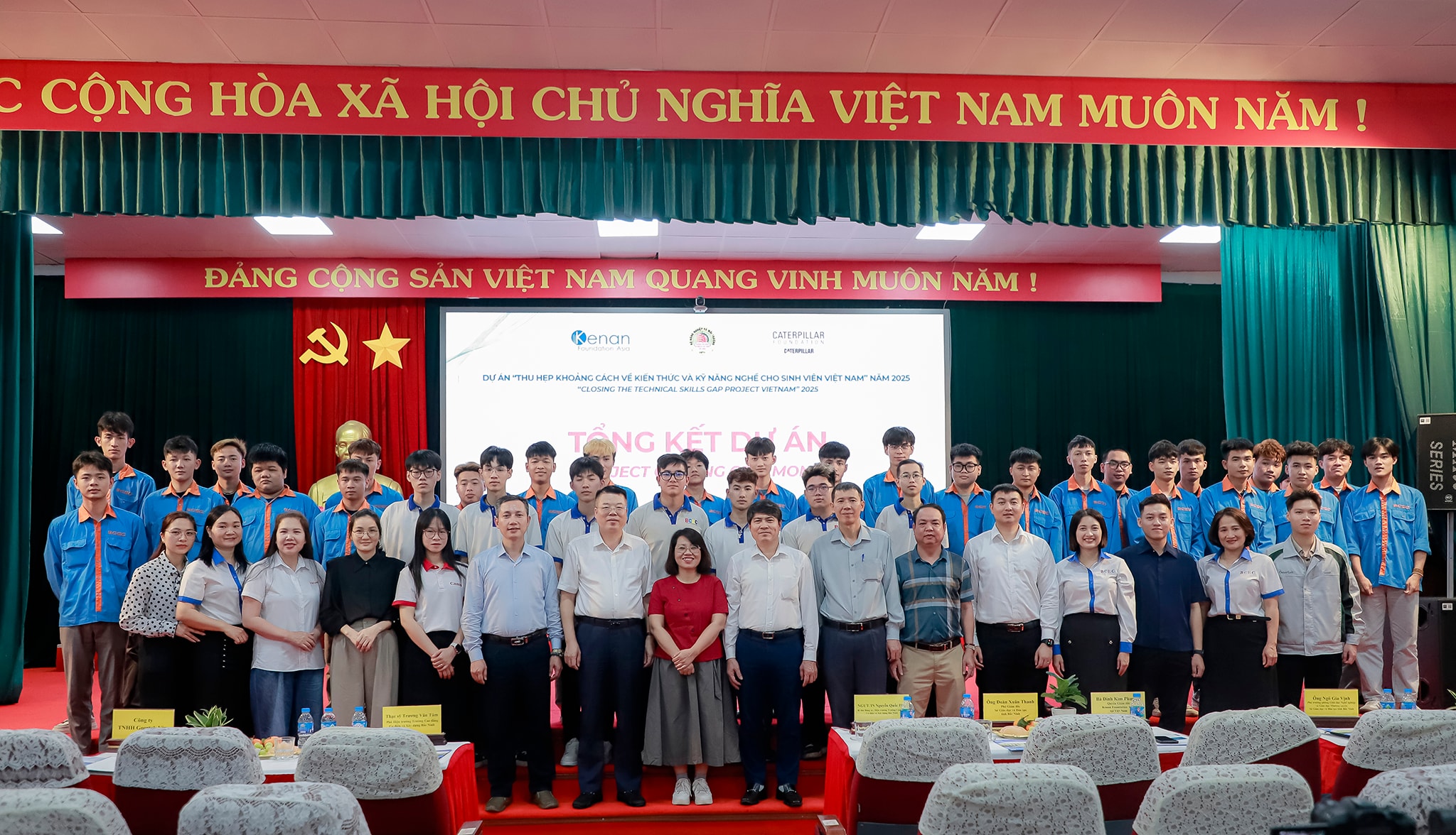 Kéo doanh nghiệp vào lớp học, sinh viên 'ra trường là làm được việc'