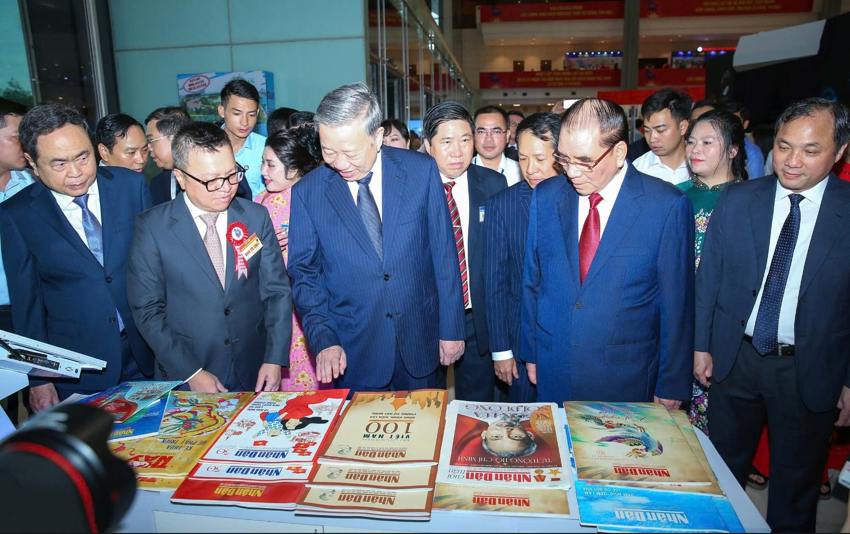 Hình ảnh: Giữ vững nền tảng tư tưởng của Đảng: Báo chí phải nhanh hơn, sâu hơn và bản lĩnh hơn số 1