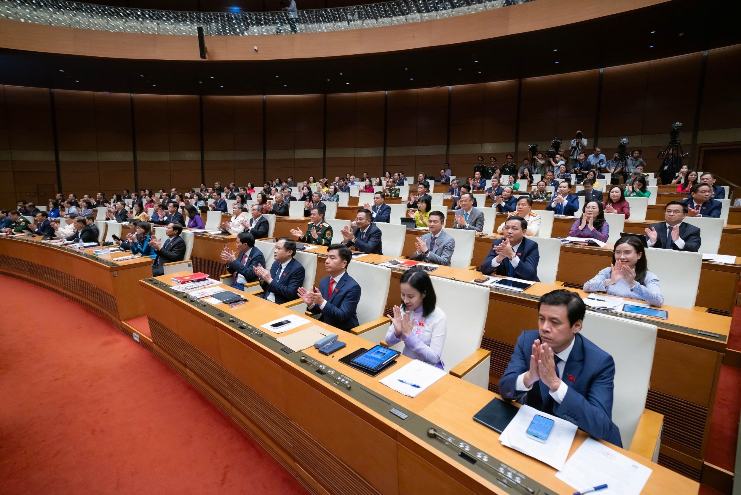 Hình ảnh: Chính phủ nhiệm kỳ Quốc hội khóa XVI có 14 Bộ, 3 cơ quan ngang Bộ số 2