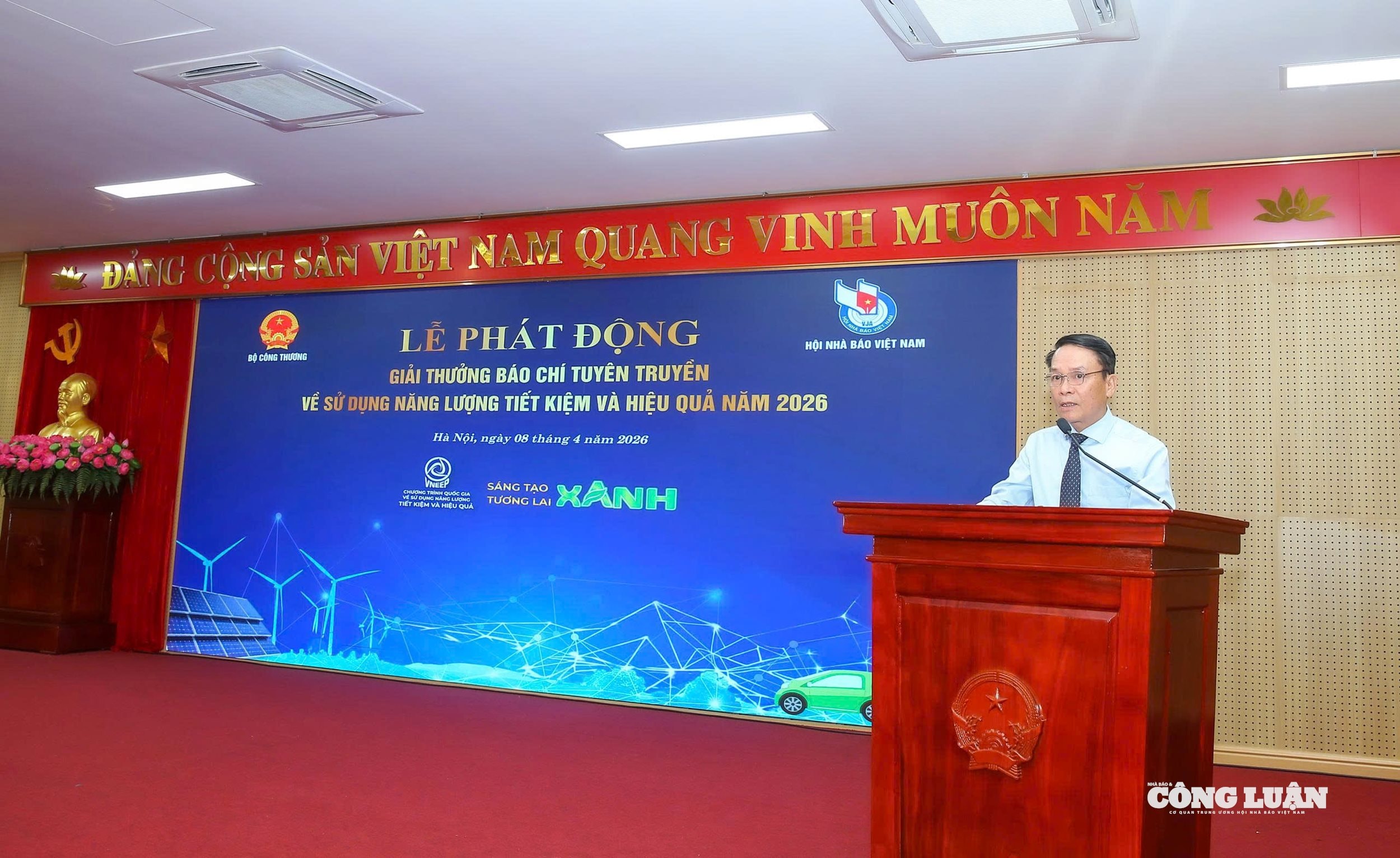 Giải thưởng Báo chí 2026 về sử dụng năng lượng: Báo chí đồng hành cùng 'Sáng tạo xanh - Tương lai xanh'