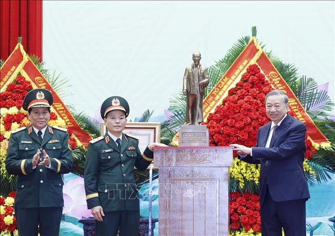 Hình ảnh: Tổng Bí thư, Chủ tịch nước Tô Lâm dự Lễ đón nhận Danh hiệu Anh hùng LLVT nhân dân của Quân khu 3 số 4