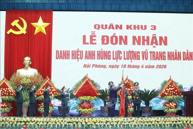 Hình ảnh: Tổng Bí thư, Chủ tịch nước Tô Lâm dự Lễ đón nhận Danh hiệu Anh hùng LLVT nhân dân của Quân khu 3 số 1