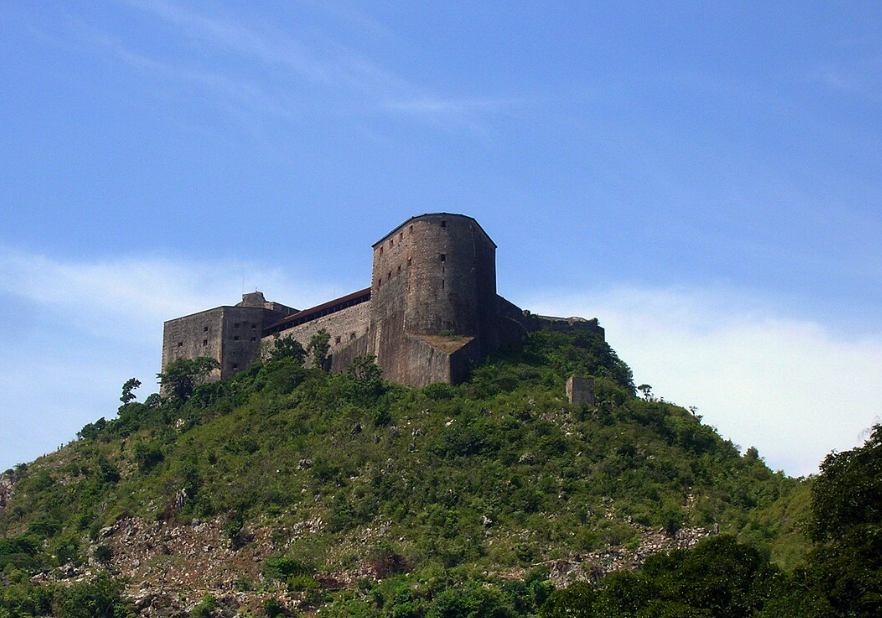 Giẫm đạp gần pháo đài cổ ở Haiti khiến ít nhất 30 người thiệt mạng