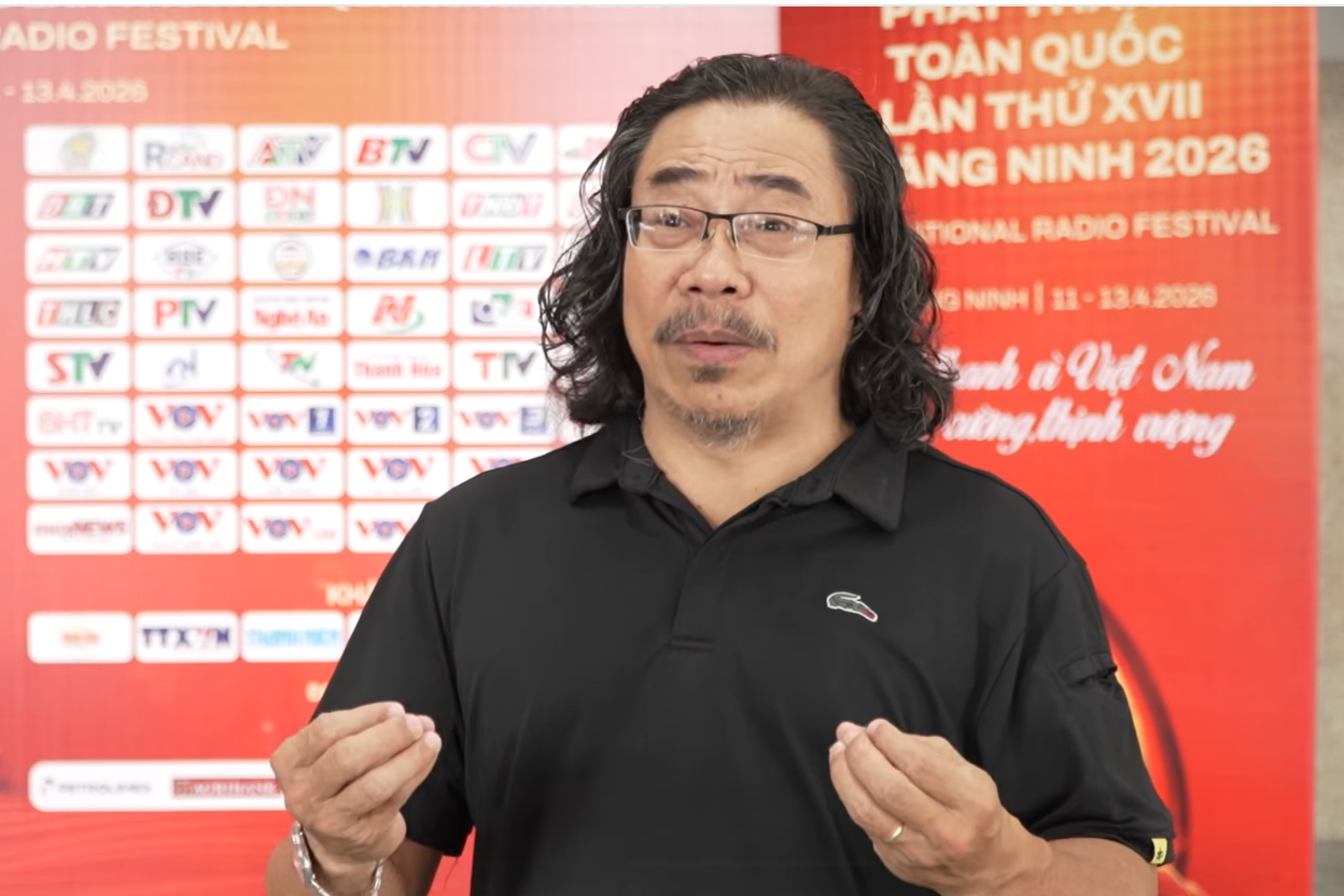 Hình ảnh: Toàn bộ quy trình phát thanh trực tiếp được tích hợp trong một người dẫn số 2