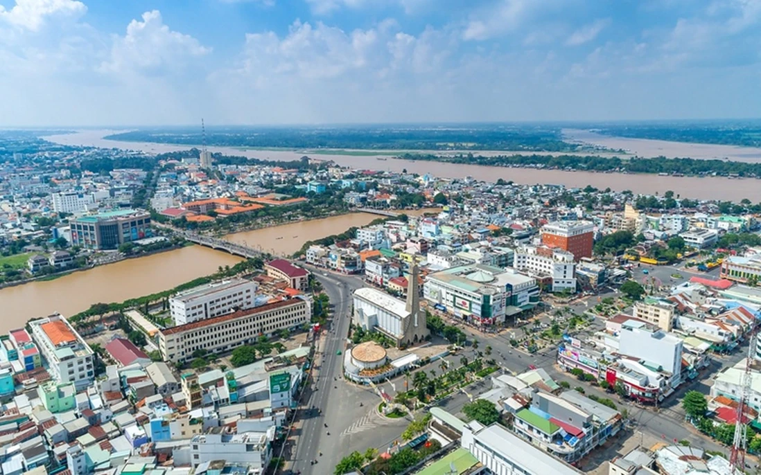a1-mot-goc-thanh-pho-long-xuyen-tinh-an-giang-1700065256514395186741-32-0-519-780-crop-17000652608191768096469.webp