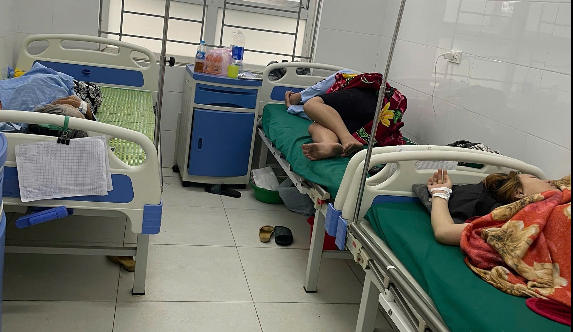 Sở Y tế Nghệ An cảnh báo người ăn bánh mì sau vụ ngộ độc thực phẩm