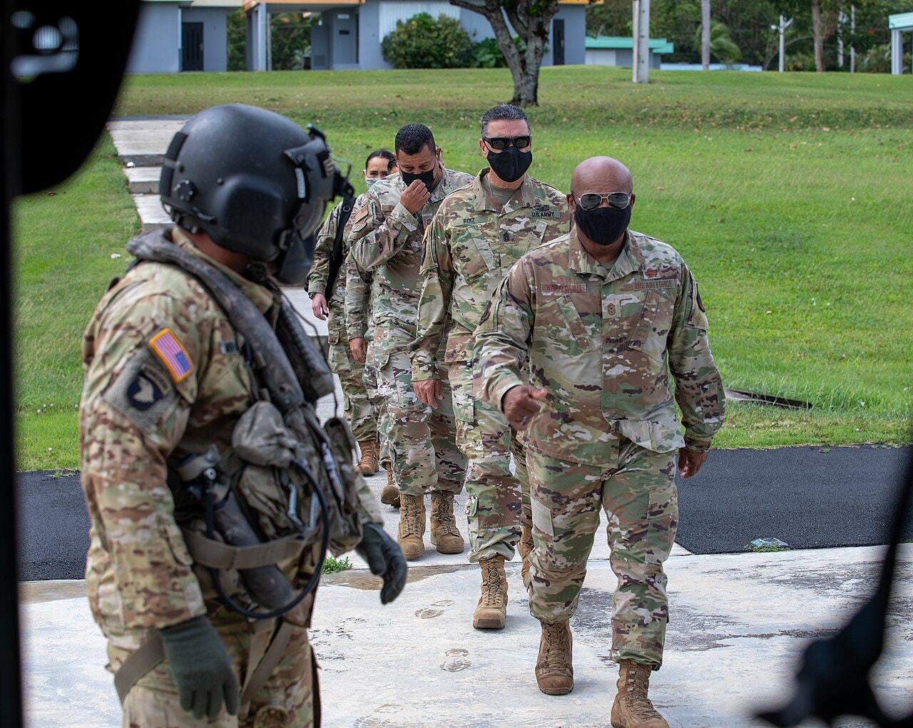 Lý do Mỹ quyết định nâng trần tuổi nhập ngũ lên 42