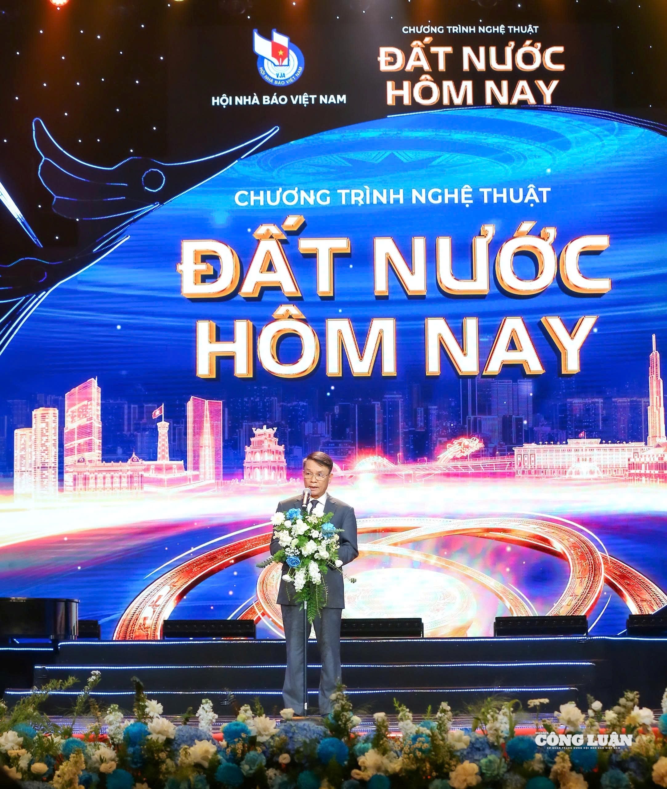 Hình ảnh: 'Đất nước hôm nay': Kỷ niệm 76 năm Ngày thành lập Hội Nhà báo Việt Nam, tôn vinh báo chí cách mạng số 3