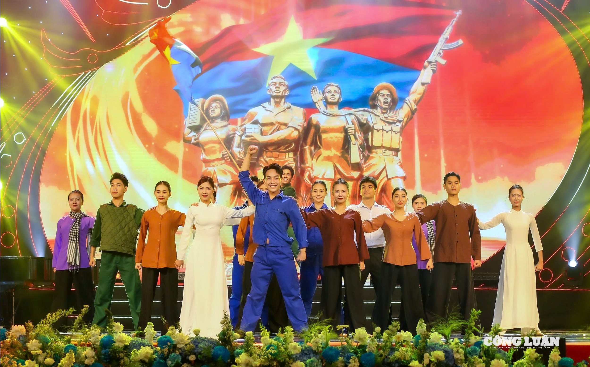 Hình ảnh: 'Đất nước hôm nay': Kỷ niệm 76 năm Ngày thành lập Hội Nhà báo Việt Nam, tôn vinh báo chí cách mạng số 9