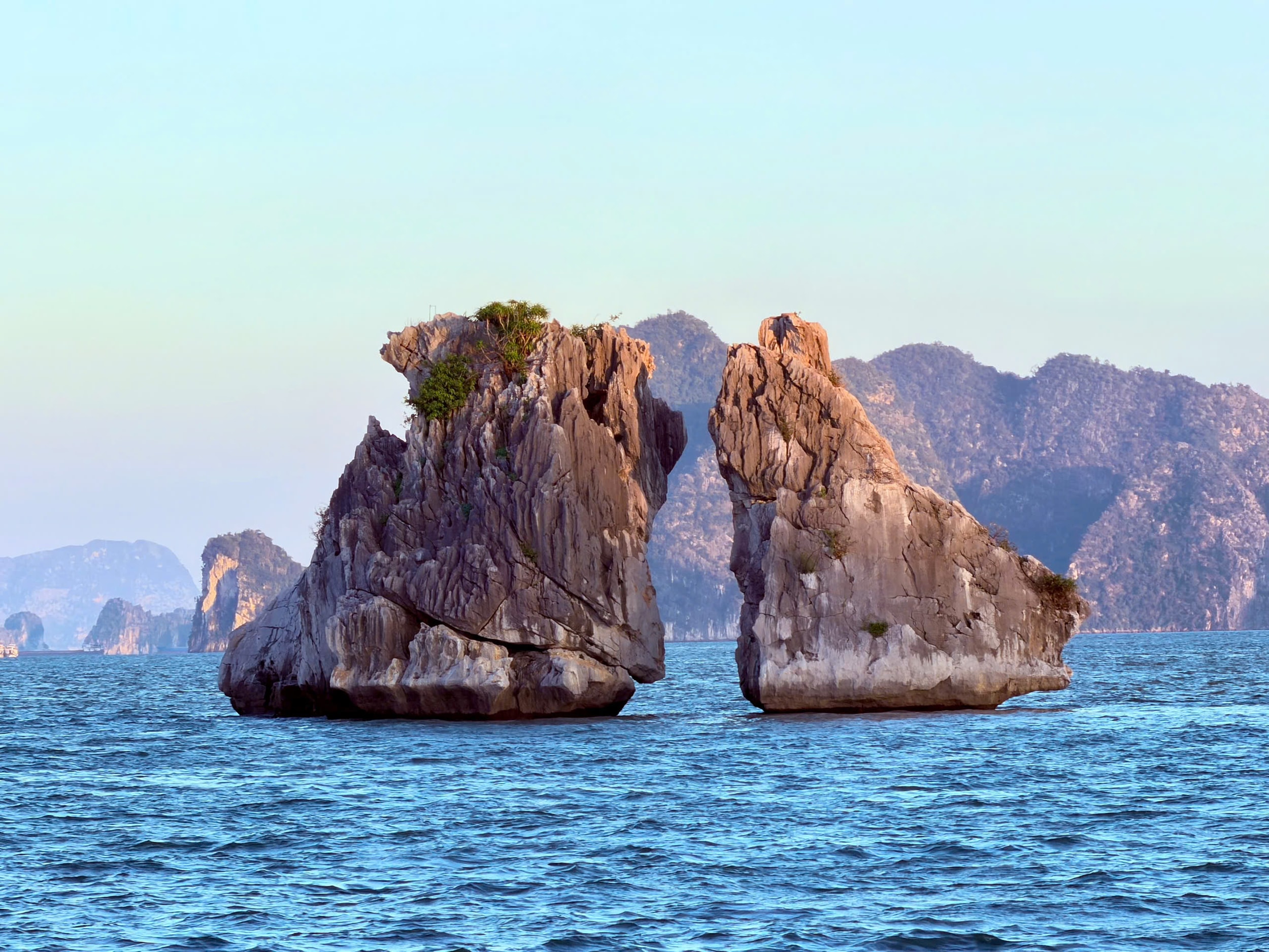 anh-1-phe-duyet-quy-hoach-bao-ton-vinh-ha-long.jpg