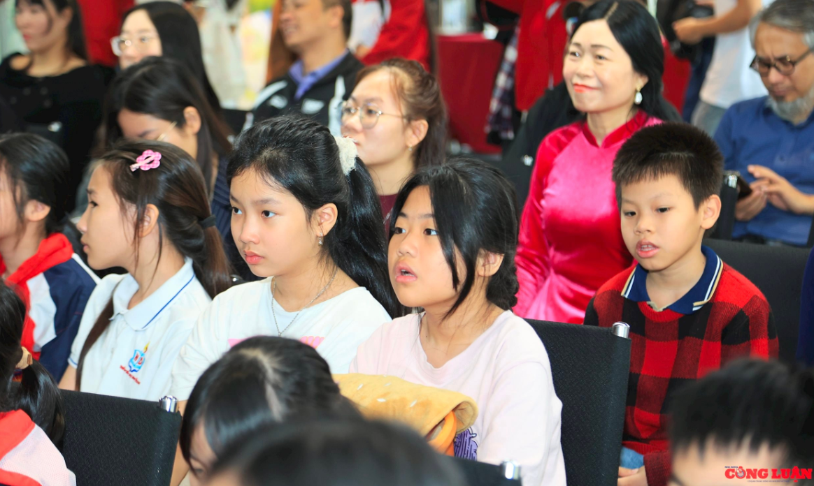 Ảnh màn hình 2026-04-24 lúc 00.31.56
